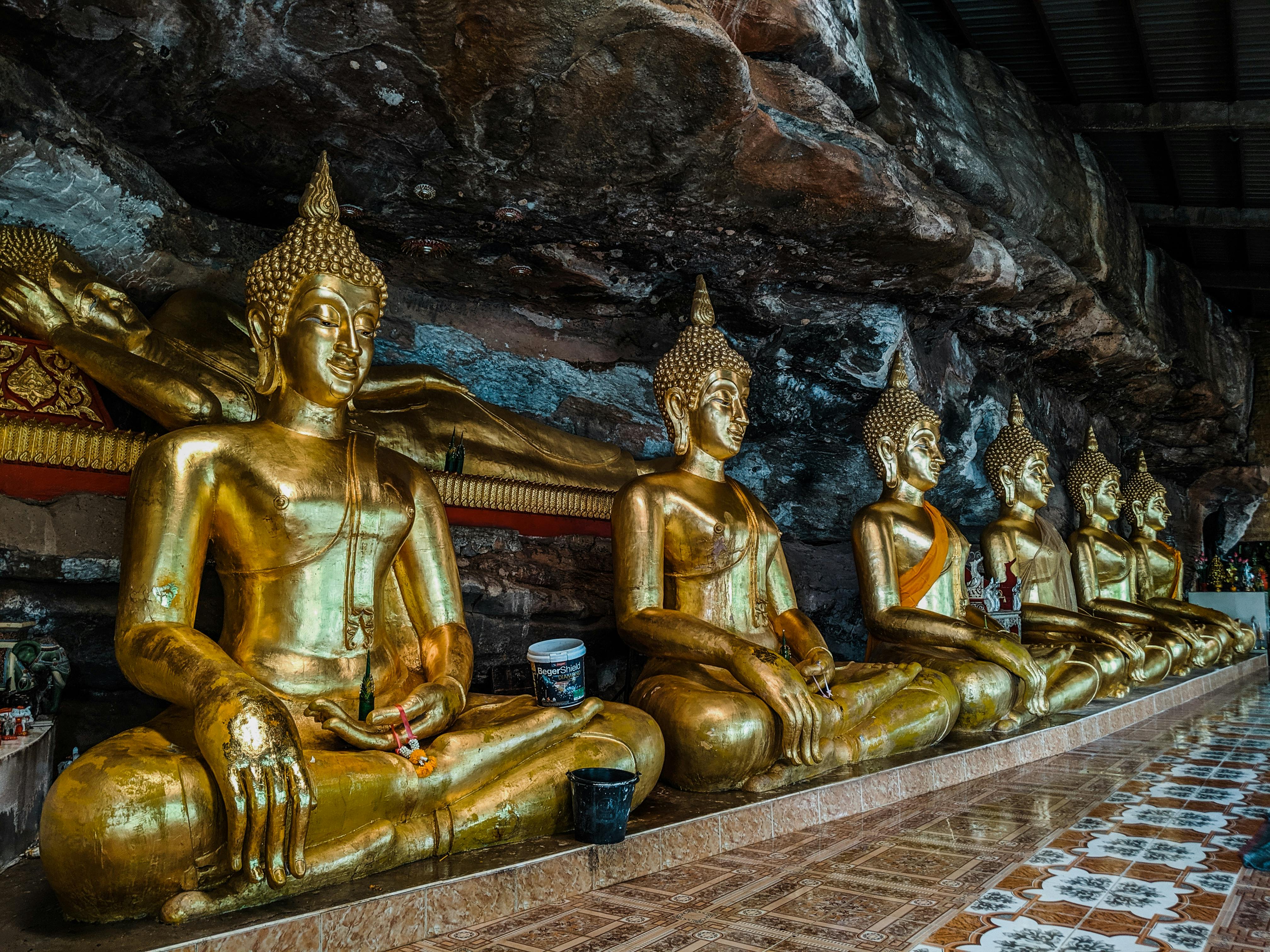 Dambulla Cave Temple