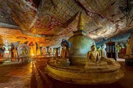 Dambulla Cave Temple golden Buddha